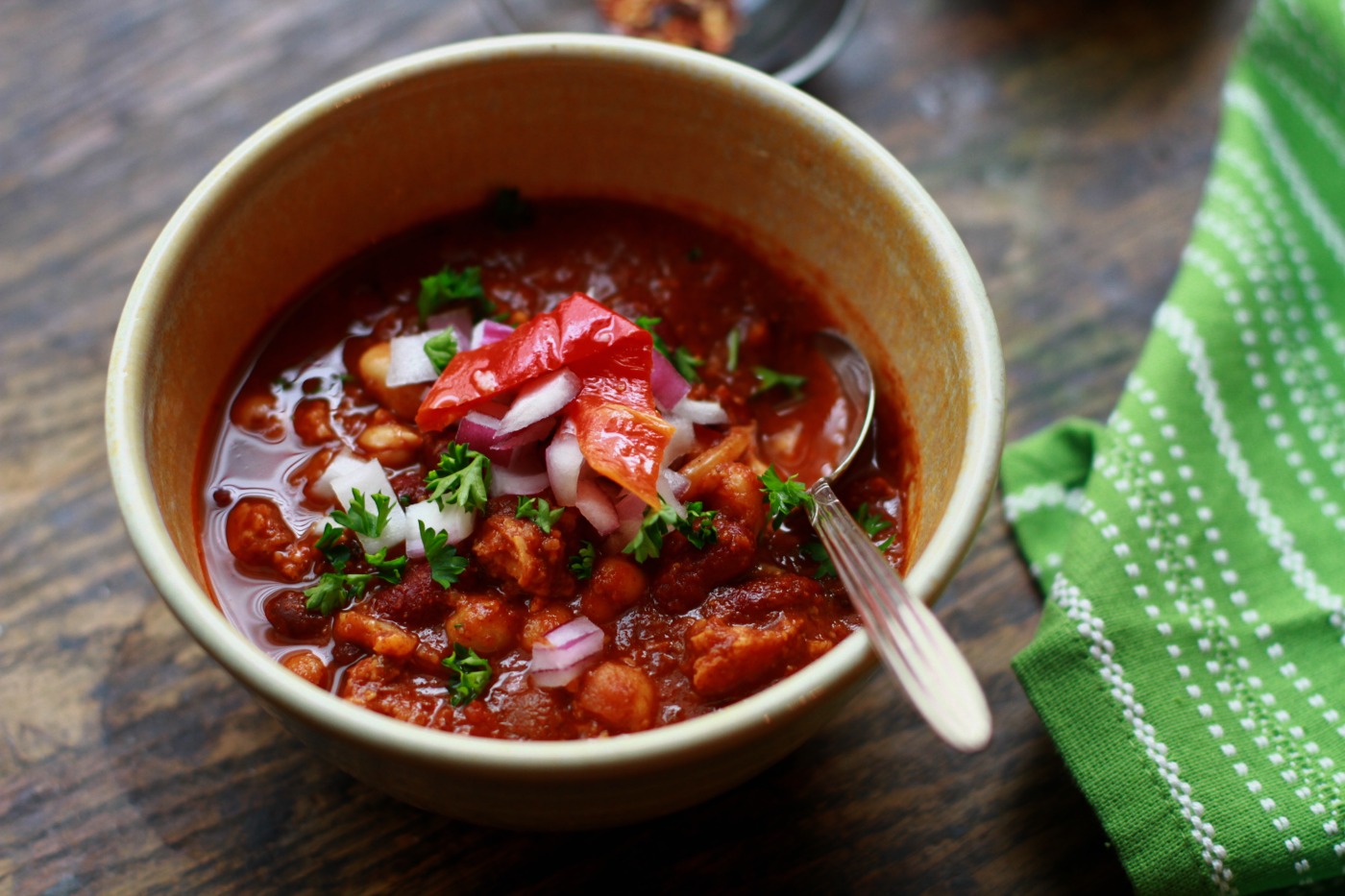 One Pot Vegan Chili with Chipotle (Instant Pot or Stovetop) - Monica ...