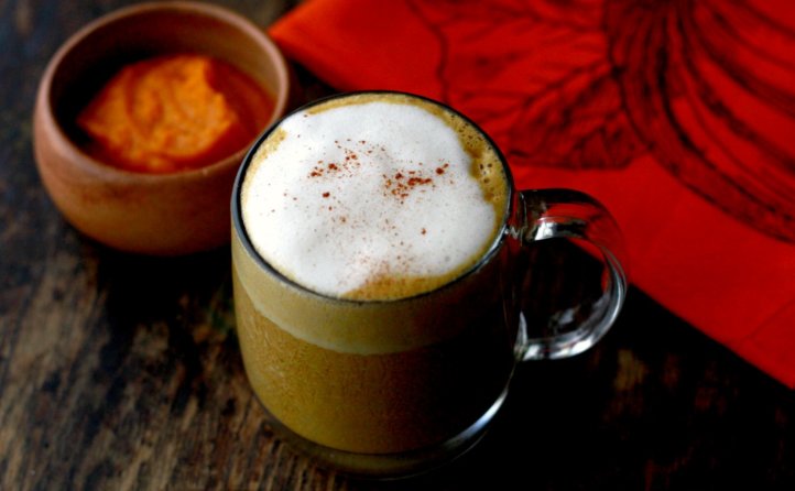 healthy pumpkin spice latte