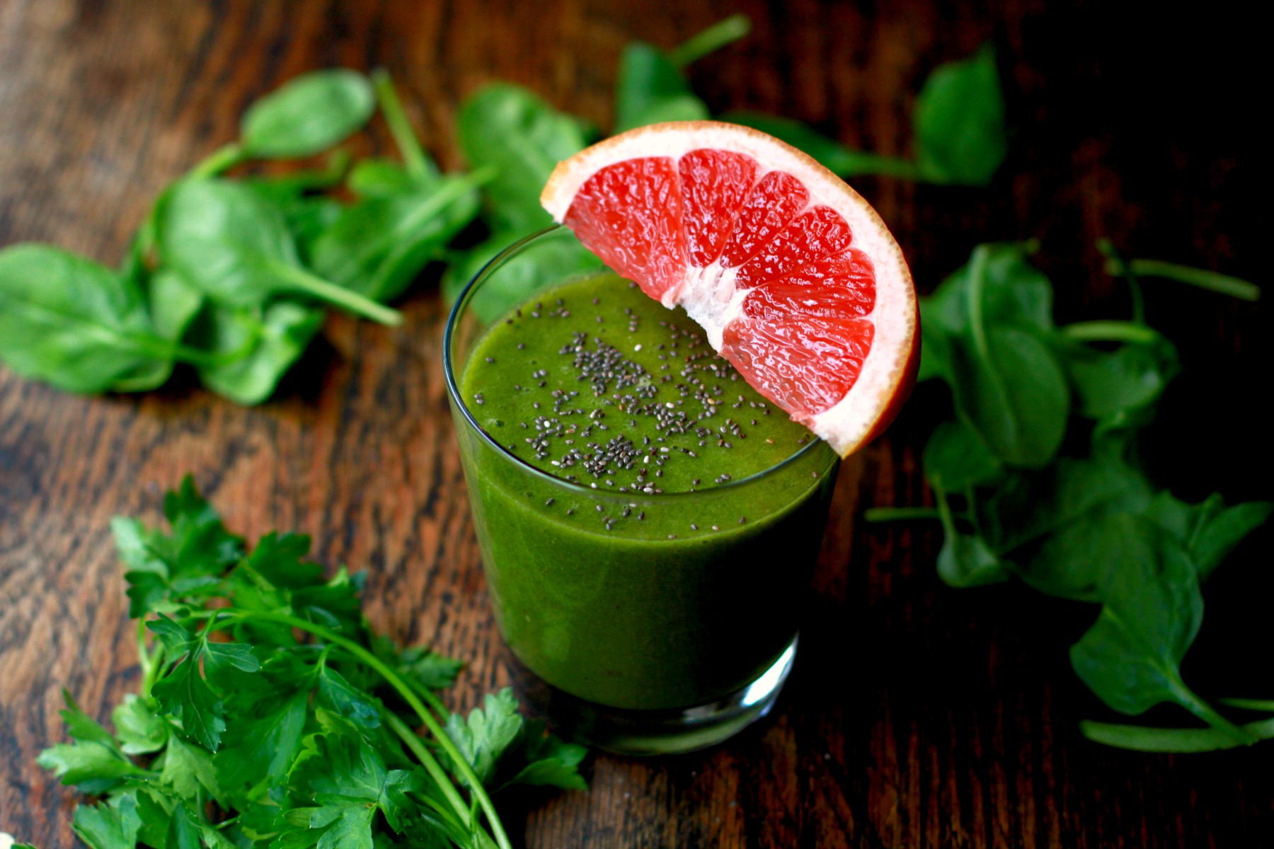 grapefruit and greens smoothie