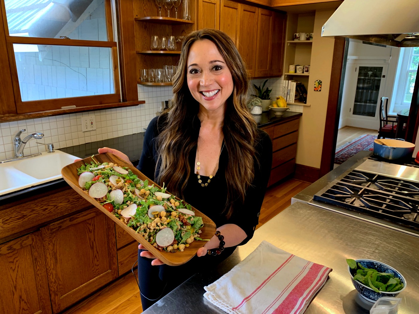 mediterranean farro salad